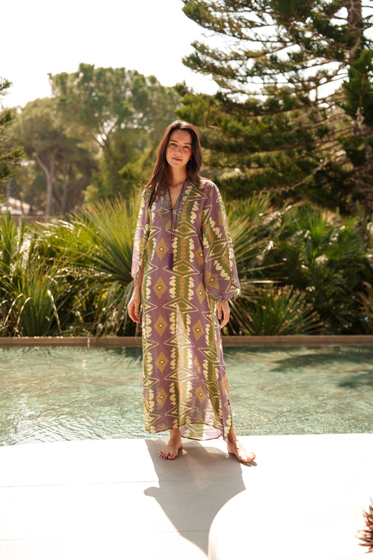 Anastasia Kaftan - Purple green dots