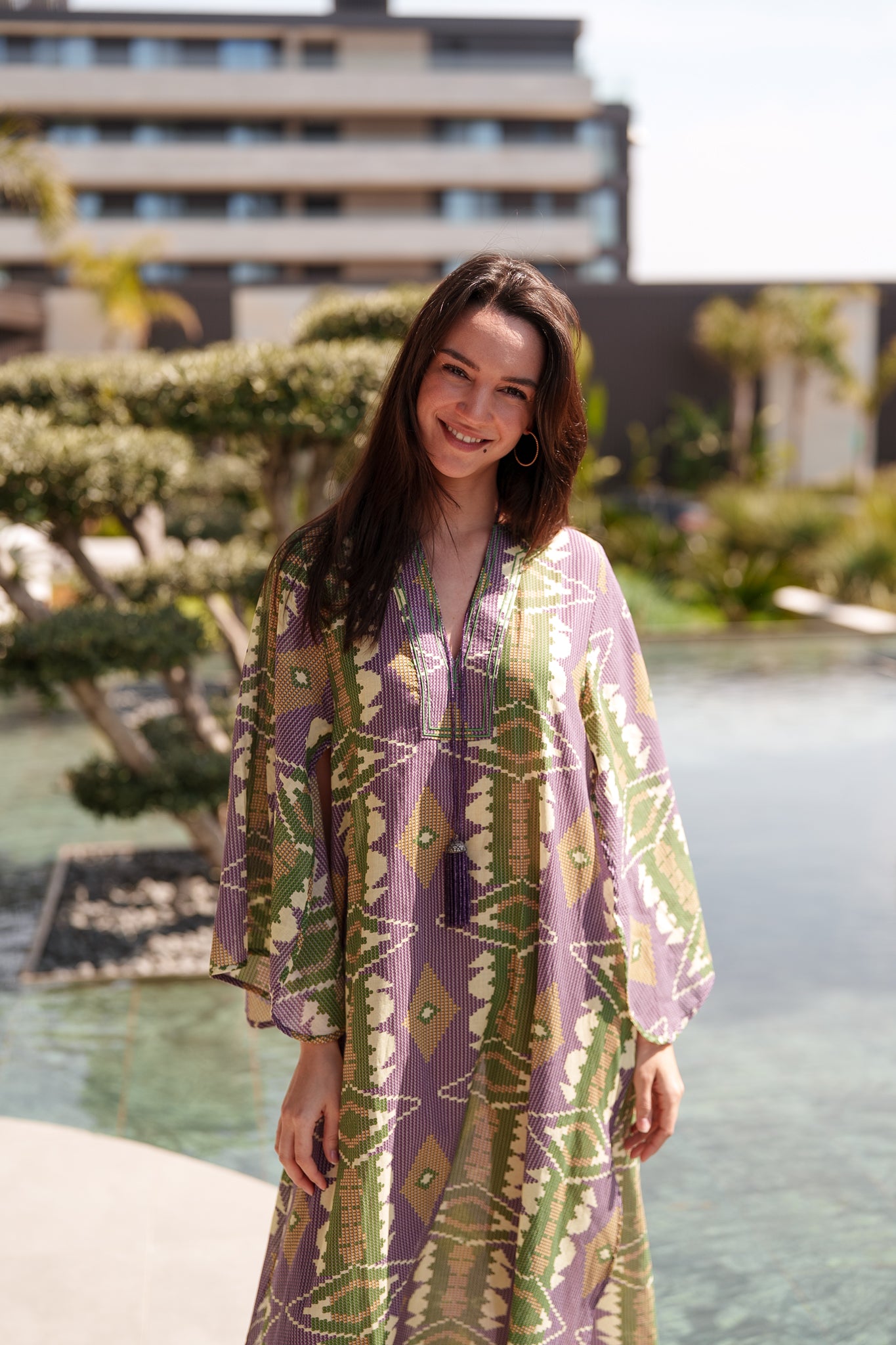 Anastasia Kaftan - Purple green dots