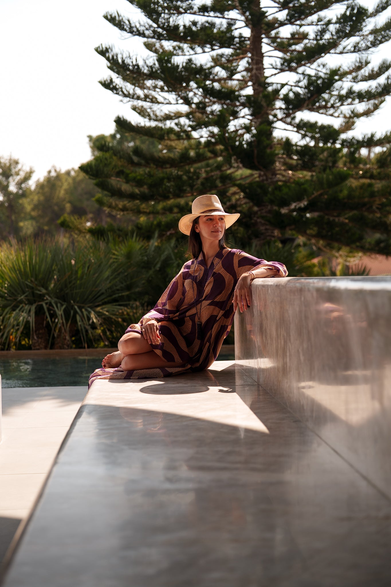 Anastasia Kaftan - purple beige tile