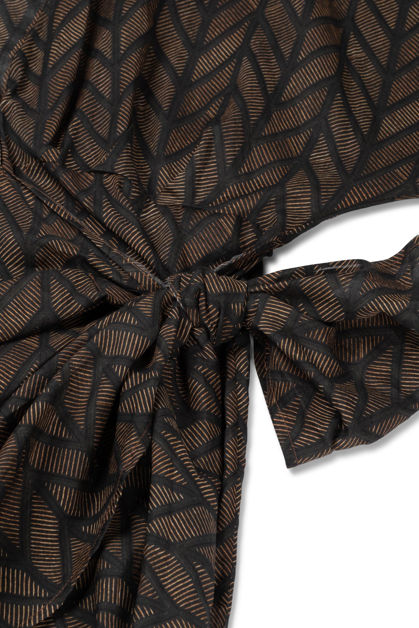 Suzy wrap dress - Black gold arrow